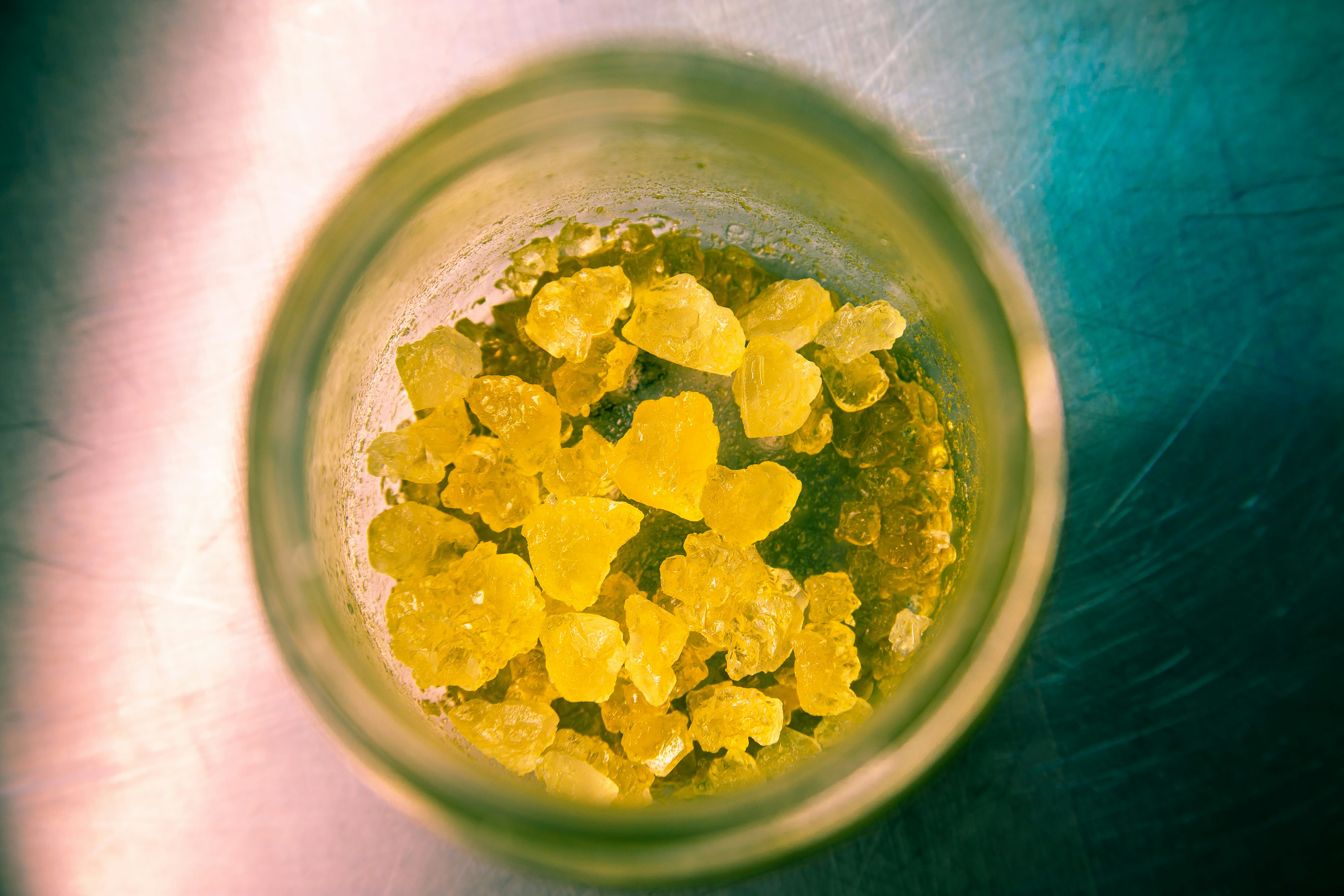 How to Dab THCA Concentrates: The Tell-All Guide